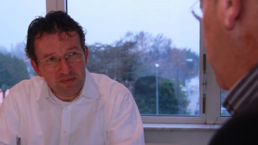 “Waarom vertel je me dat nu pas???”